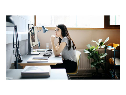 ACER Aspire S32-1856 Intel Core i7-1360P 31.5p QHD 32Go RAM 1To SSD Intel Iris Xe Graphics W11H Gris 2 ans PC Tout en un Home