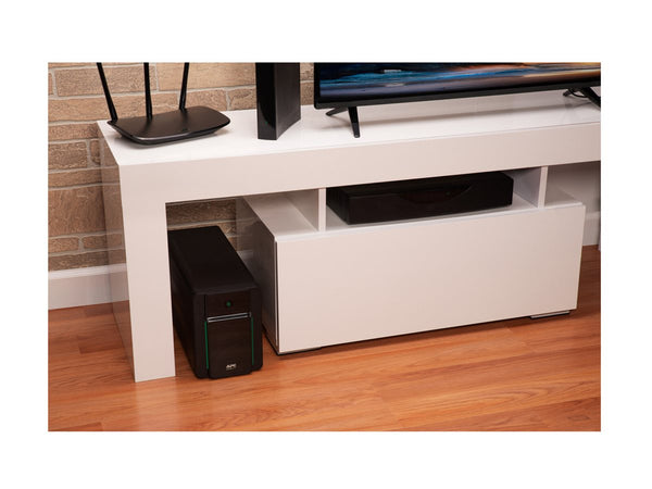 APC Easy UPS BVX 2200VA 230V IEC