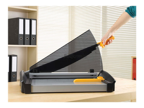 FELLOWES PLASMA A4 PAPER GUILLOTINE