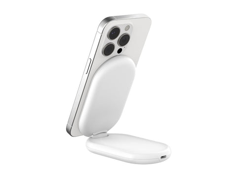 BELKIN BOOSTCHARGE Qi2 15w Magnetic Stand White