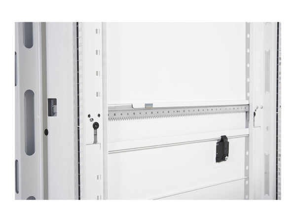 APC NetShelter SX 48U 600mm Wide x 1070mm Deep Enclosure with Sides SE White