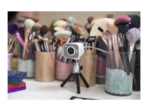 LOGITECH StreamCam Live streaming camera colour 1920 x 1080 1080p audio USB-C 3.1 Gen 1 MJPEG YUY2