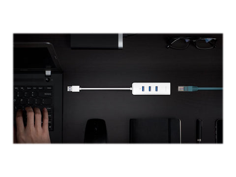 TP-LINK USB 3.0 to Gigabit Ethernet Network Adapter 3-Port USB 3.0 Hub 1 USB 3.0 connector 1 Gigabit Ethernet port 3 USB 3.0 ports