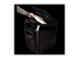 FELLOWES Destructeur AutoMax™ 200C Coupe croisée