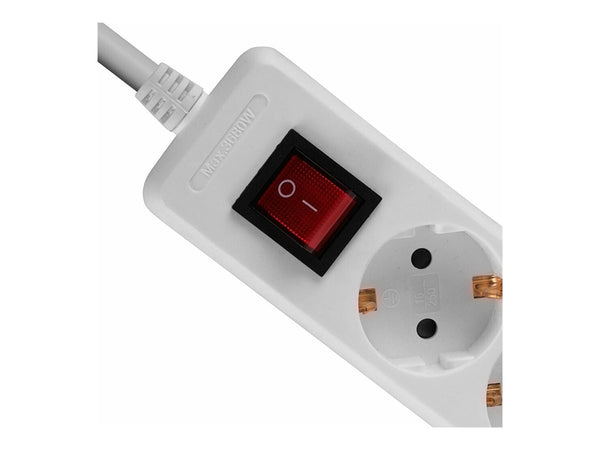 LINDY Mains 3 way gang socket with on/off switch