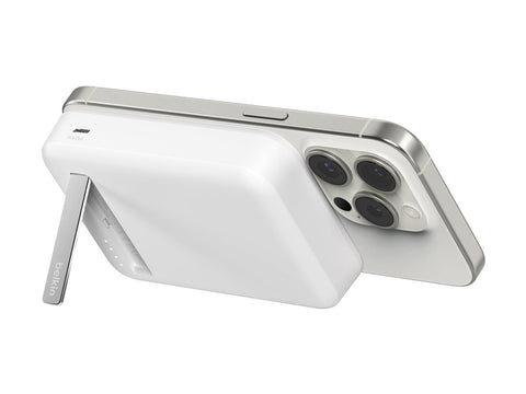 BELKIN 10k Qi2 MagSafe Compatible Powerbank with kickstand