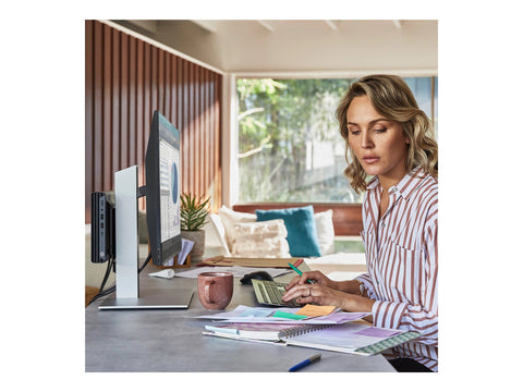 HP Elite Mini 800 G9 Intel Core i7-14700 16Go DDR5 512Go M.2 PCIe NVMe SSD W11P 3/3/3 ax6G+BT