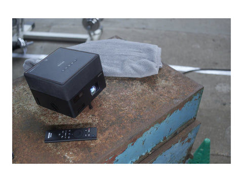 EPSON EF-12 Projector FHD 1920x1080 1000Lumen 2500000:1 Home cinema/Entertainment and gaming